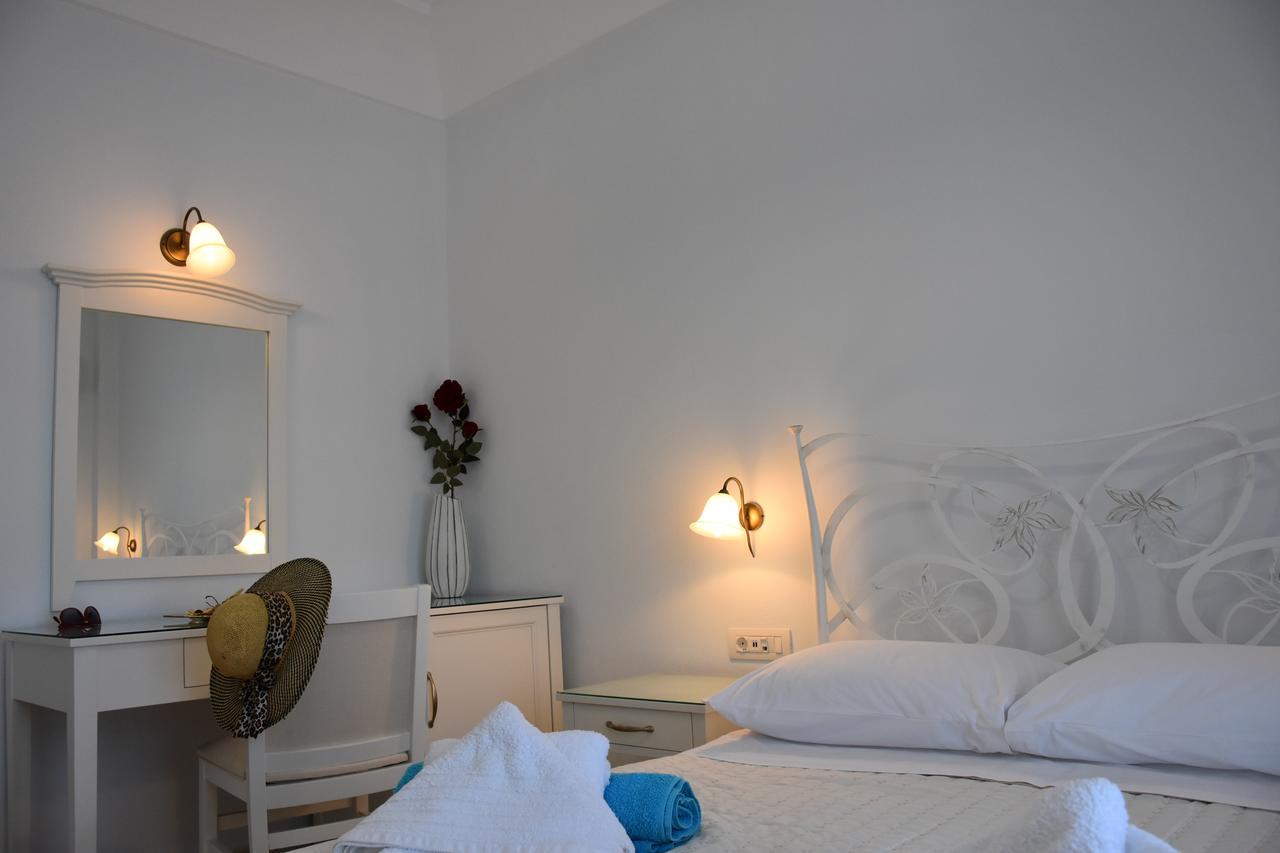 Arion Bay Hotel Santorini Kamári 外观 照片